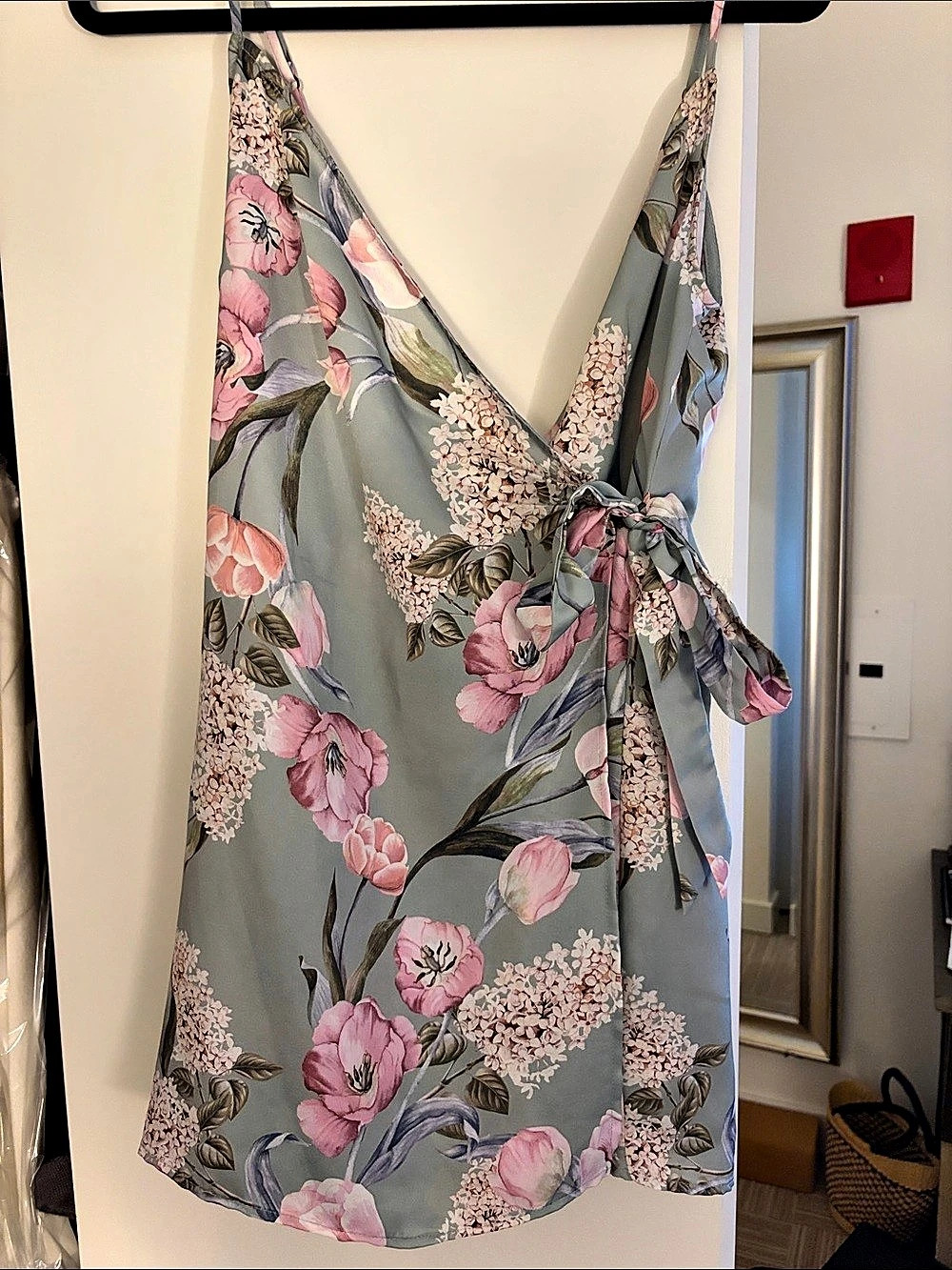 Mumu Floral Mini Dress in Green & Pink Size Small Like New